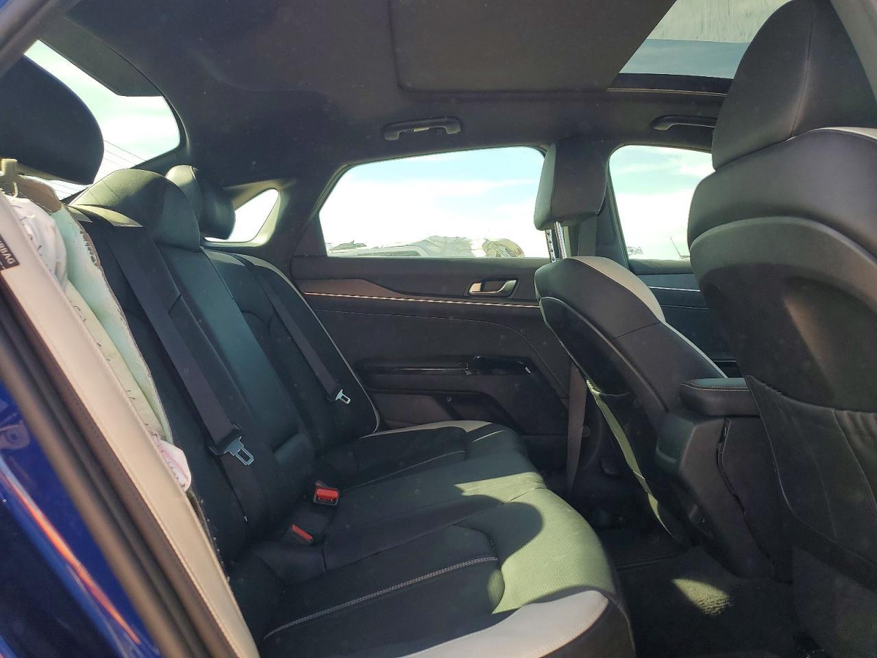 2025 KIA K5