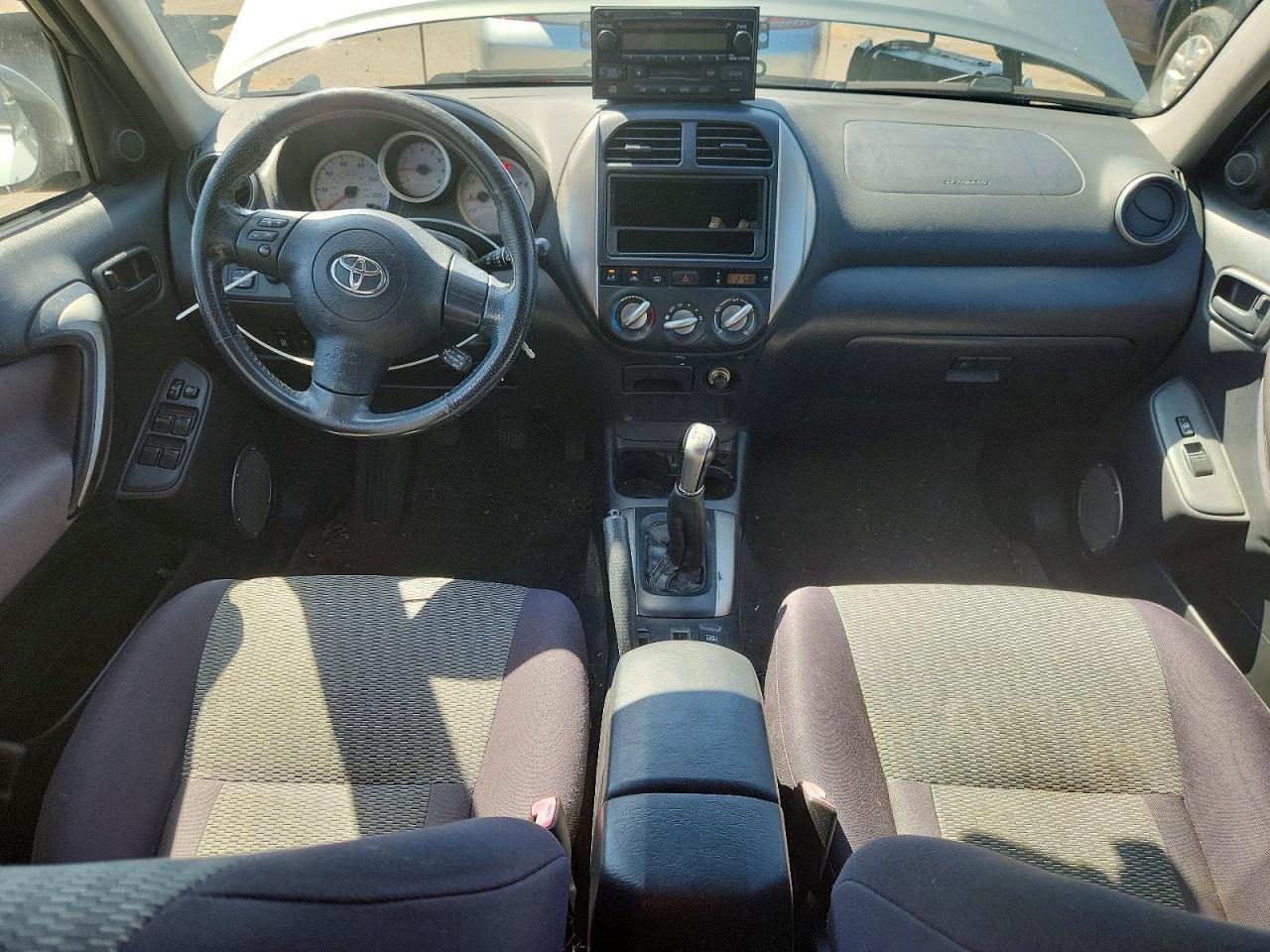2004 TOYOTA RAV4