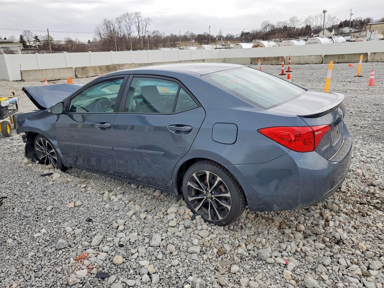 2018 TOYOTA COROLLA