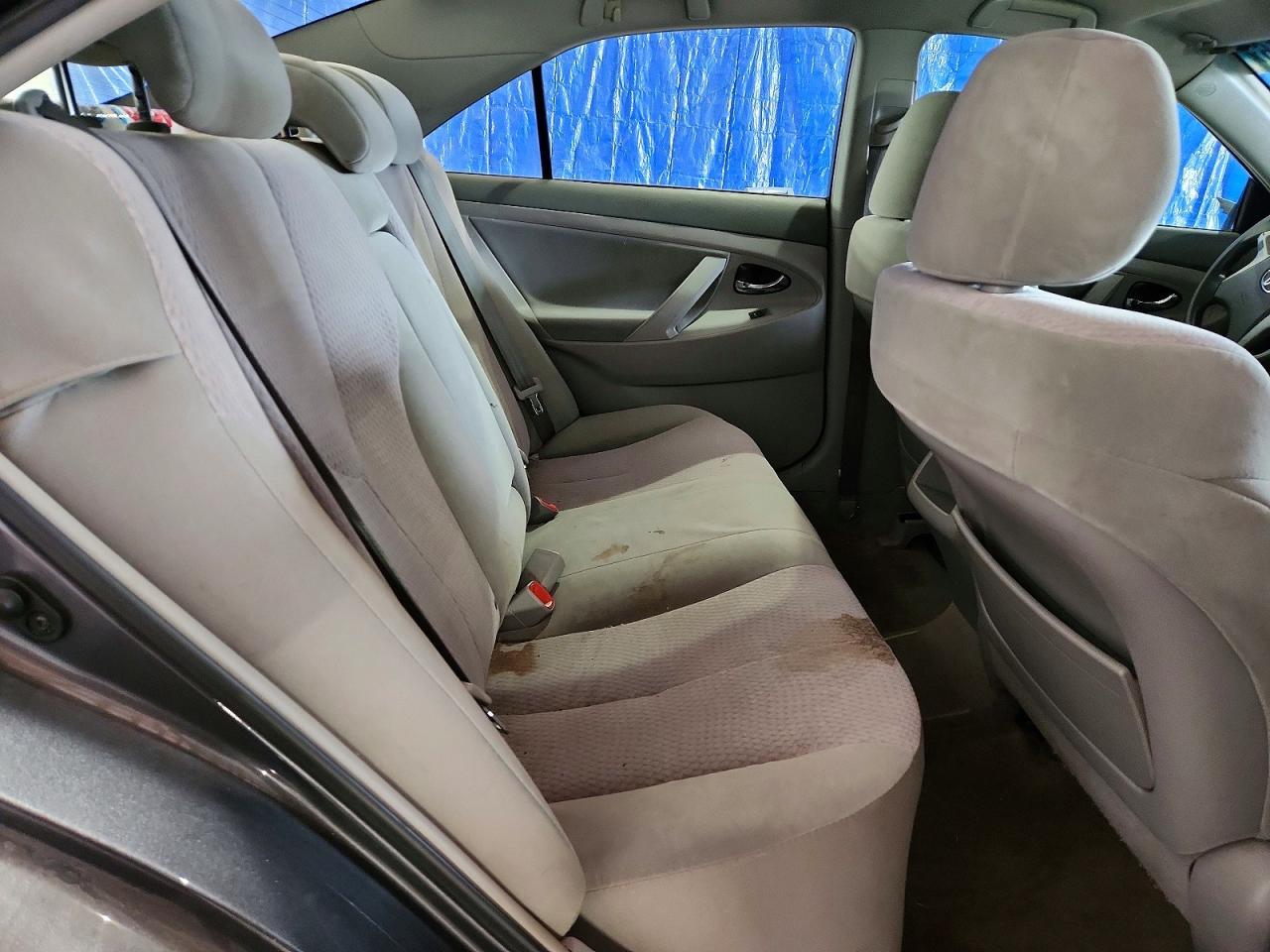 2010 TOYOTA CAMRY