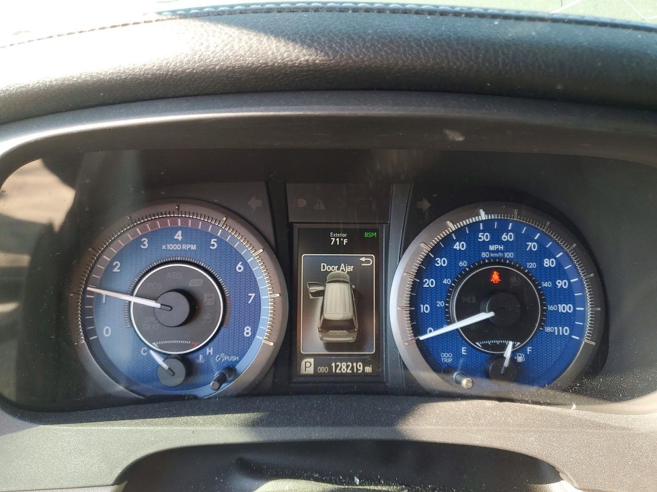 2018 TOYOTA SIENNA
