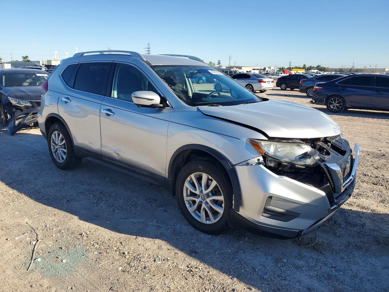 2018 NISSAN ROGUE