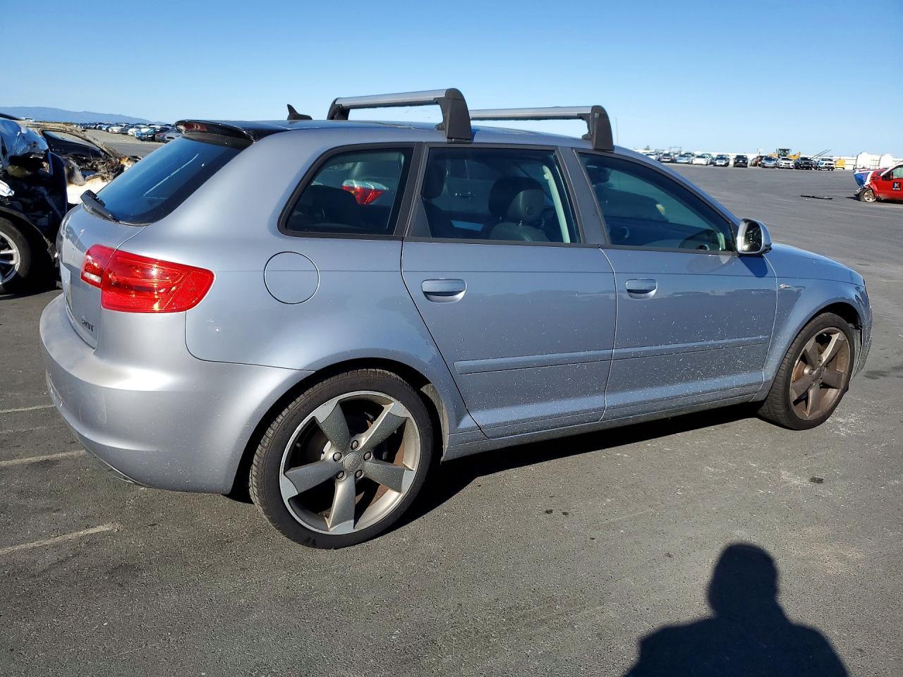 2010 AUDI A3