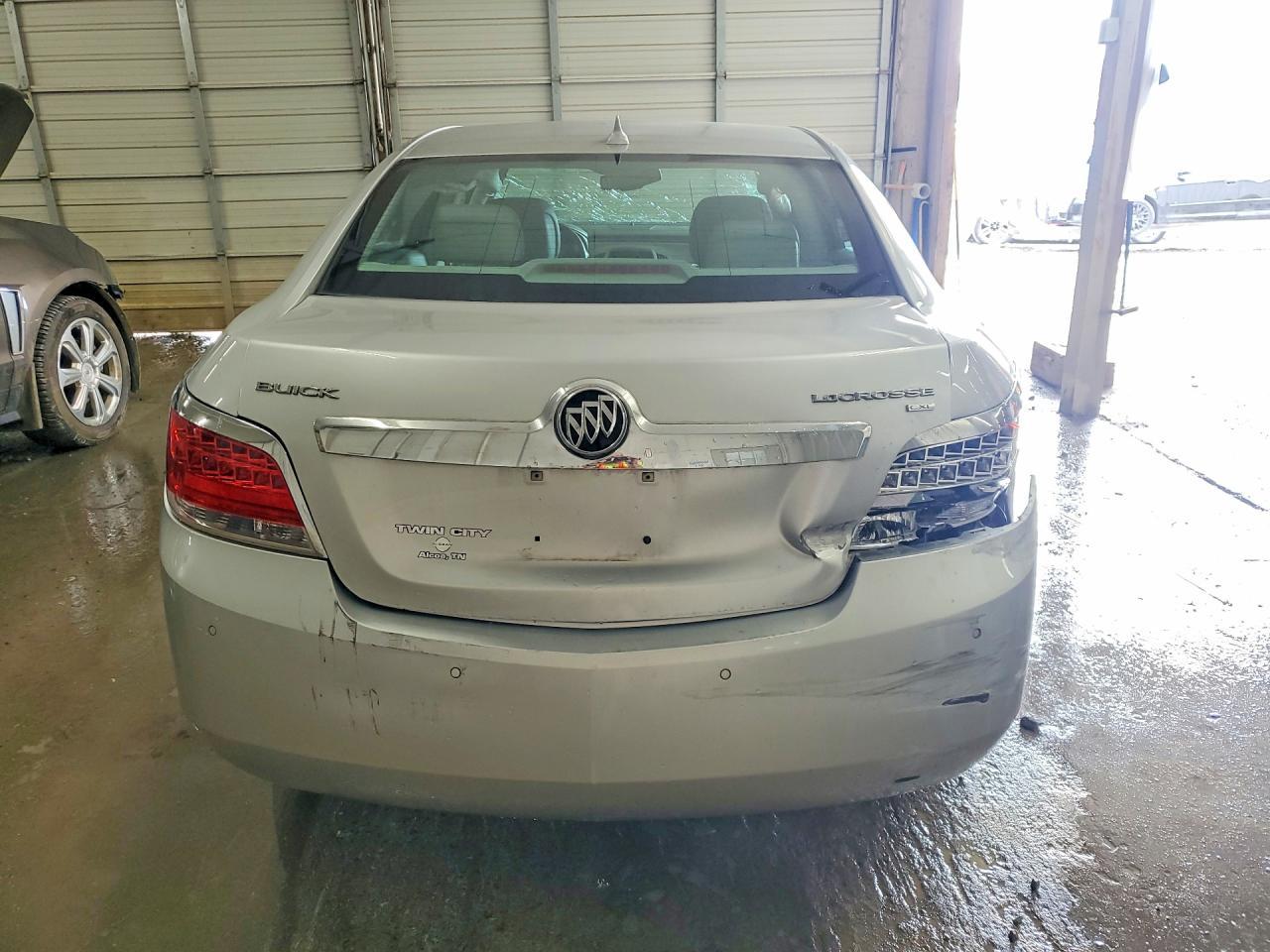 2010 BUICK LACROSSE