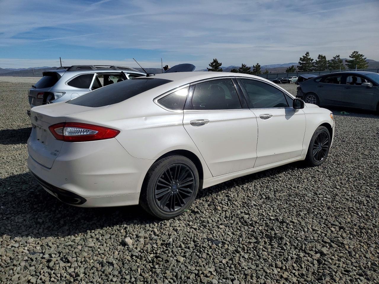 2016 FORD FUSION