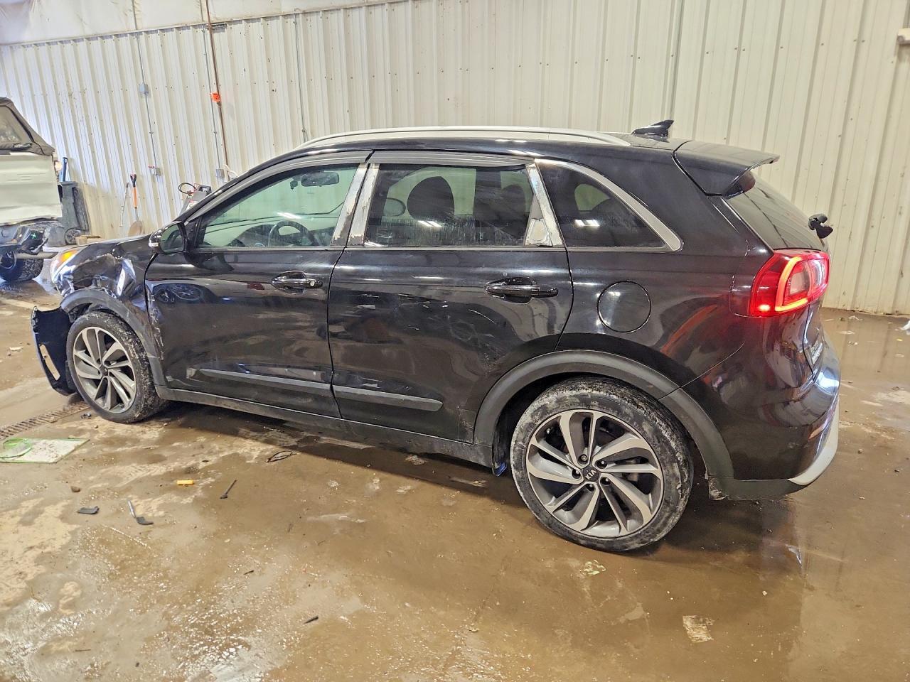 2017 KIA Niro