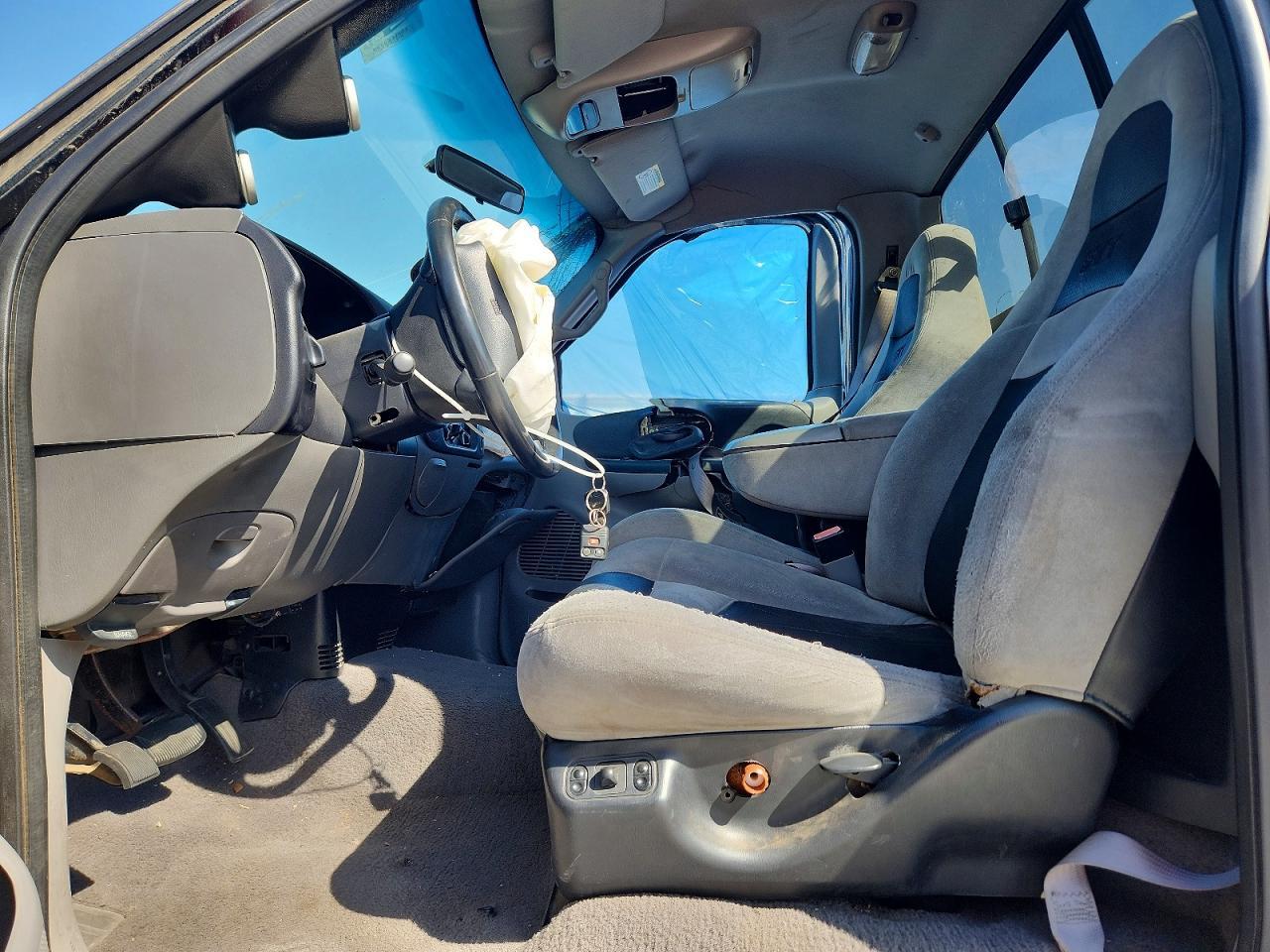 2002 FORD F-150 Lightning