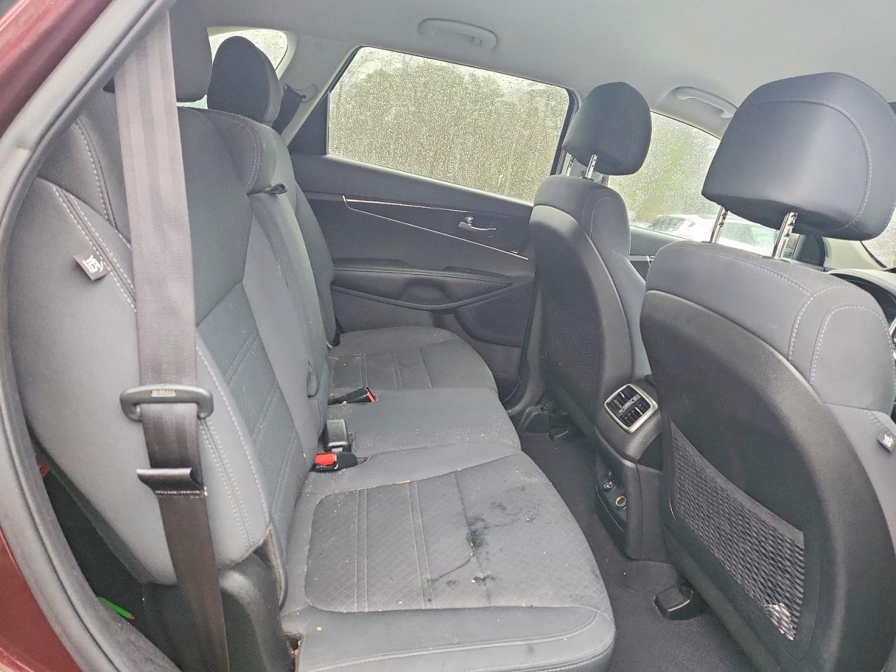 2017 KIA SORENTO