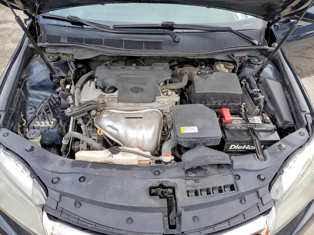 2016 Toyt Camry