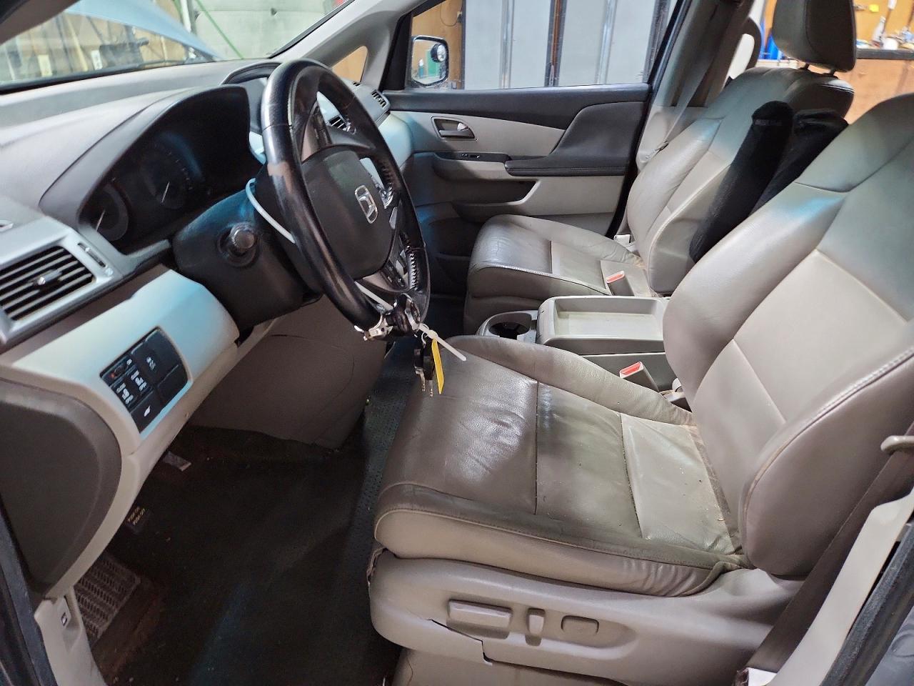2011 HONDA ODYSSEY