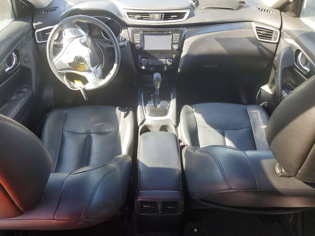 2015 NISSAN ROGUE