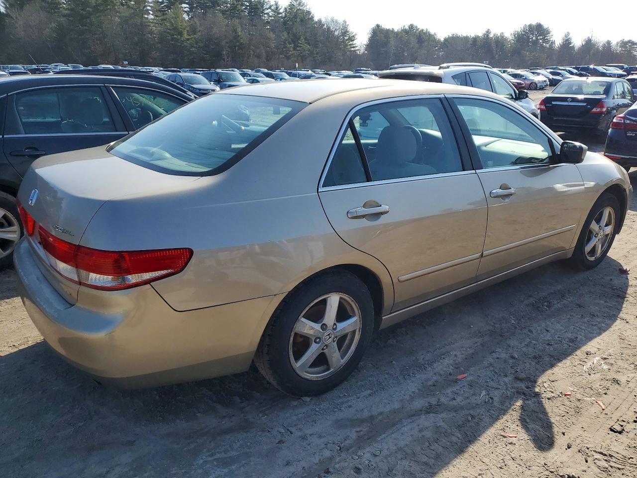 2004 HONDA ACCORD