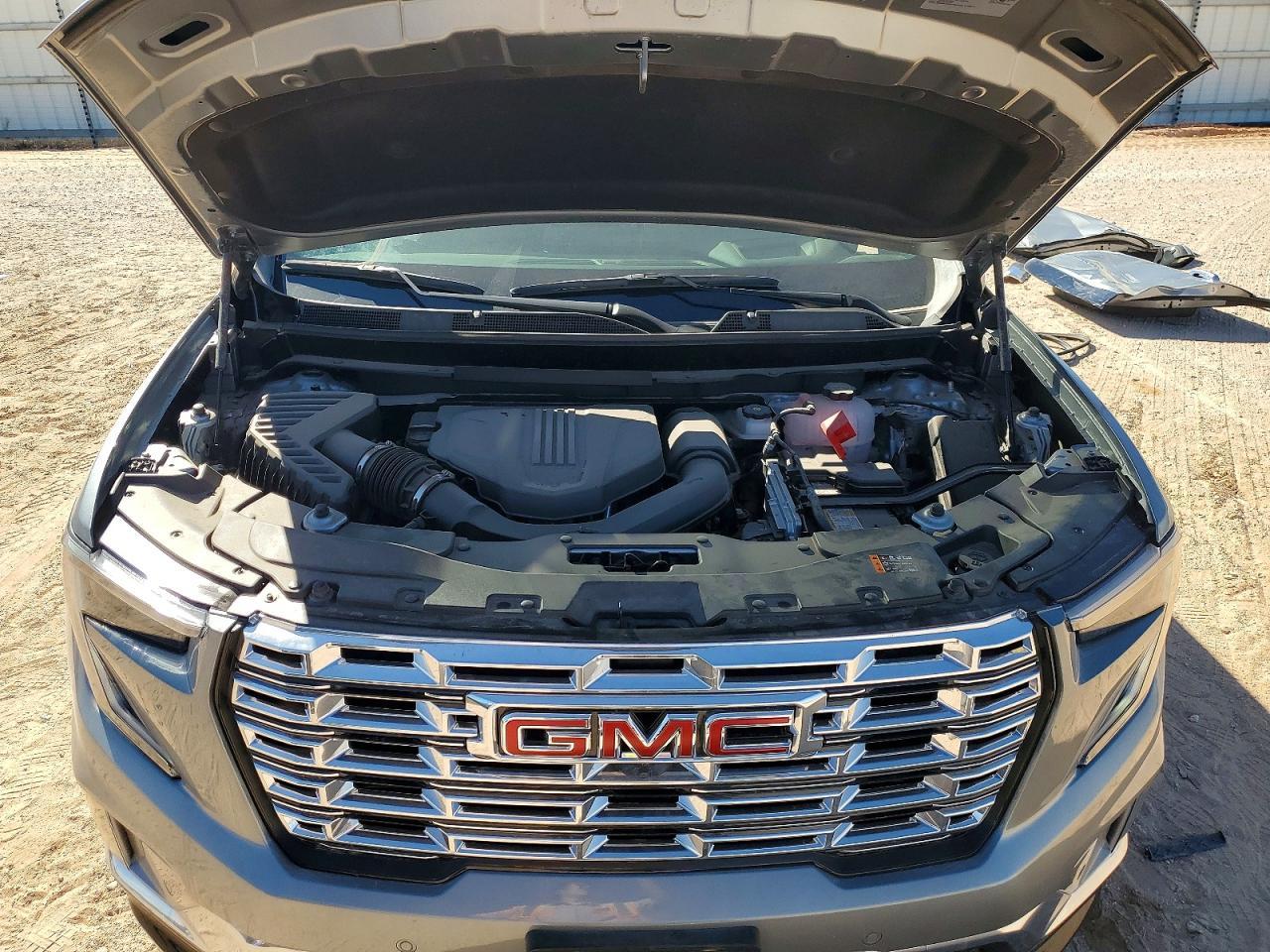 2025 GMC ACADIA