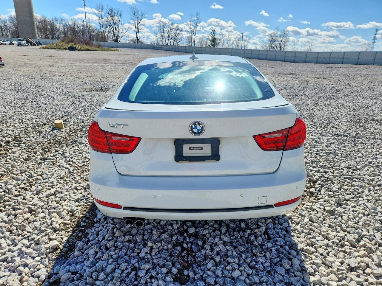 2016 BMW 3 SERIES