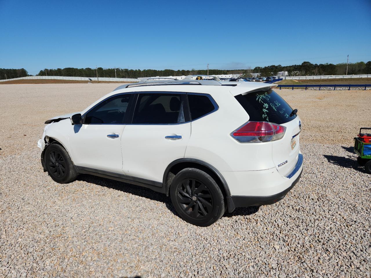 2014 NISSAN ROGUE