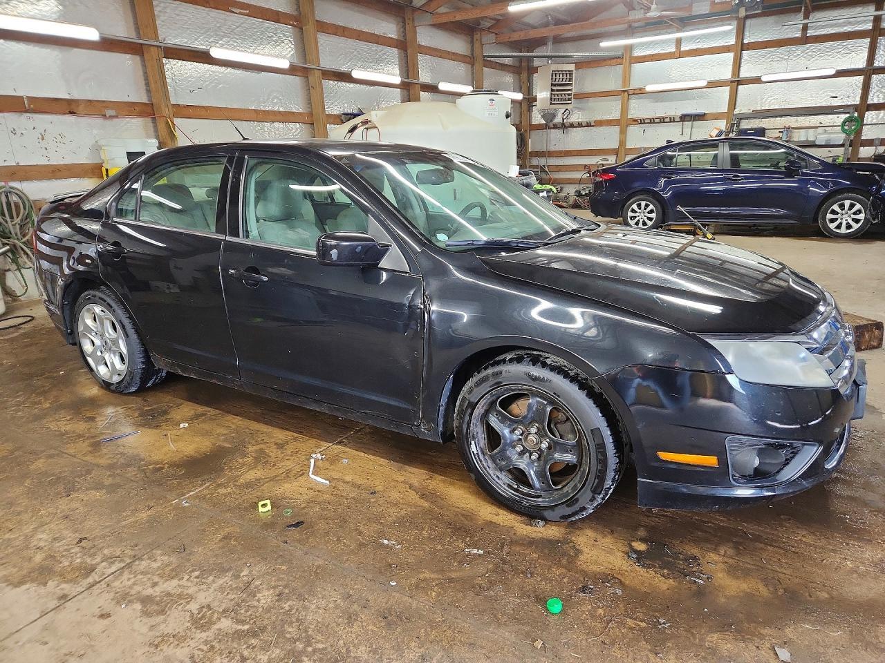2010 FORD FUSION
