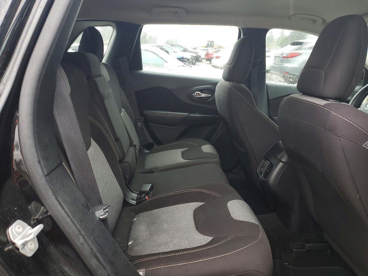 2016 JEEP CHEROKEE