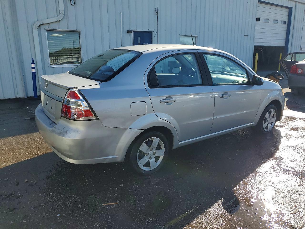 2010 CHEVROLET Aveo