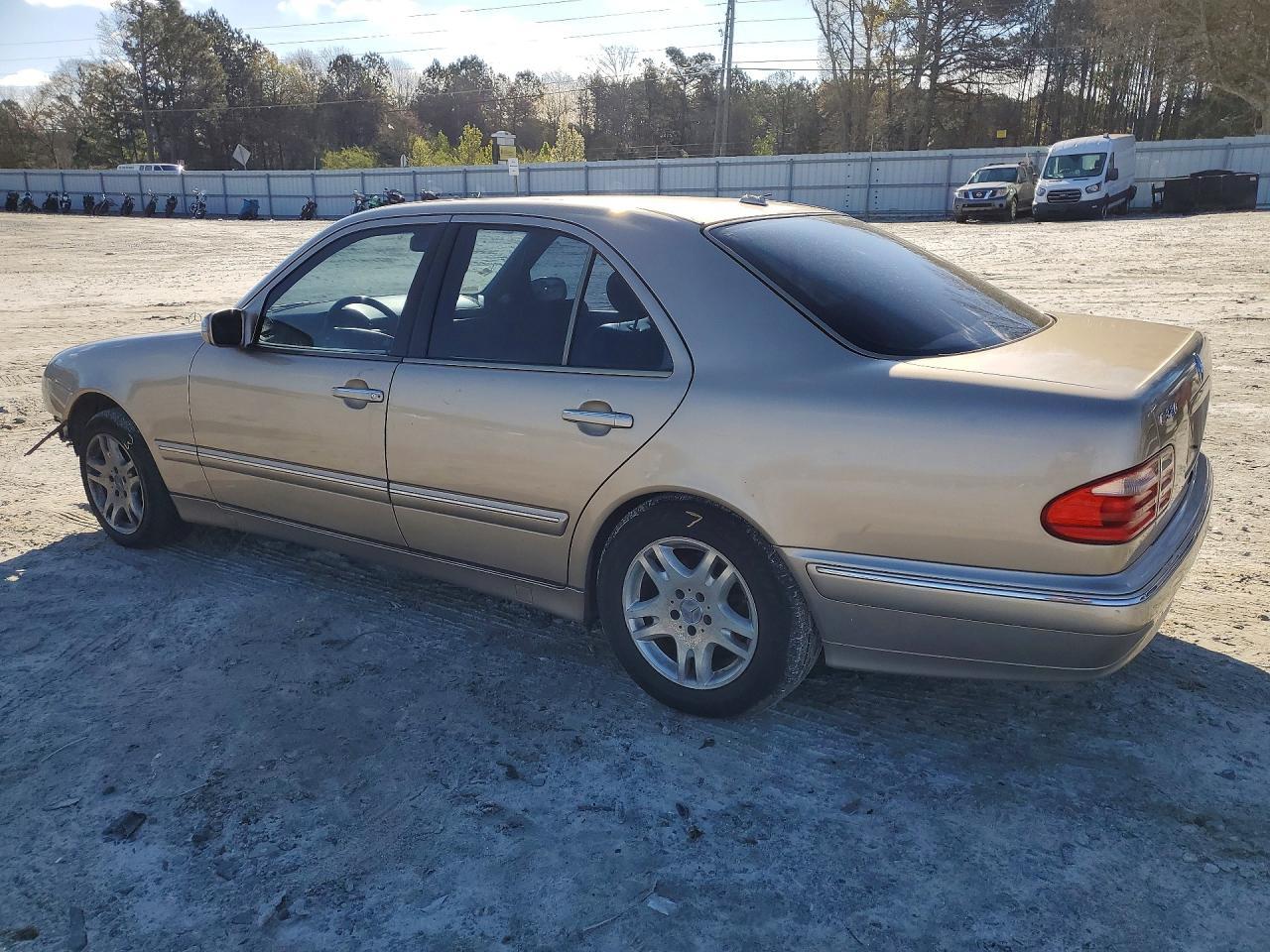 2002 MERCEDES-BENZ E-Class