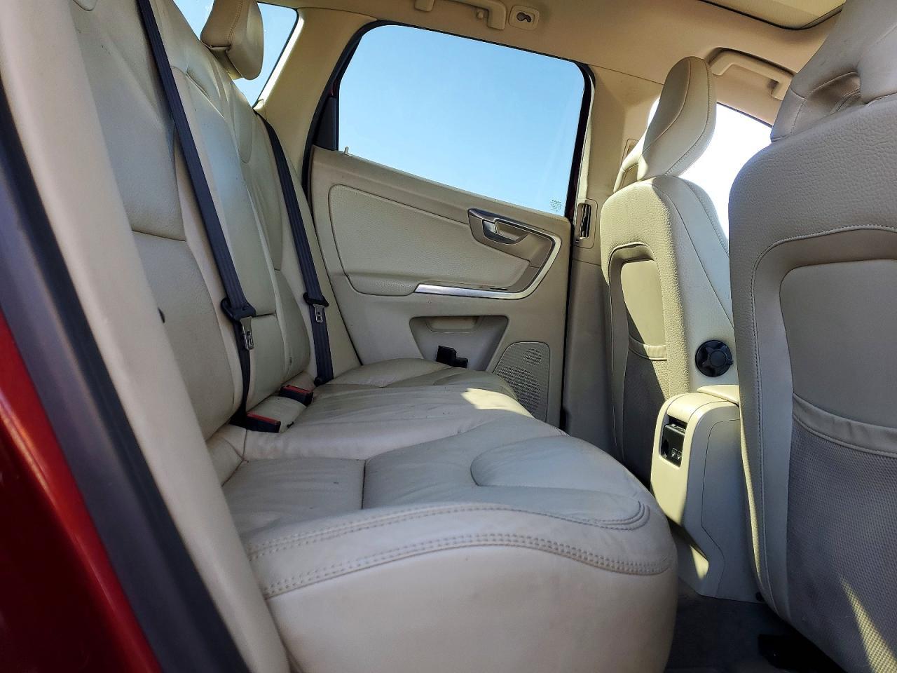 2013 VOLVO XC60