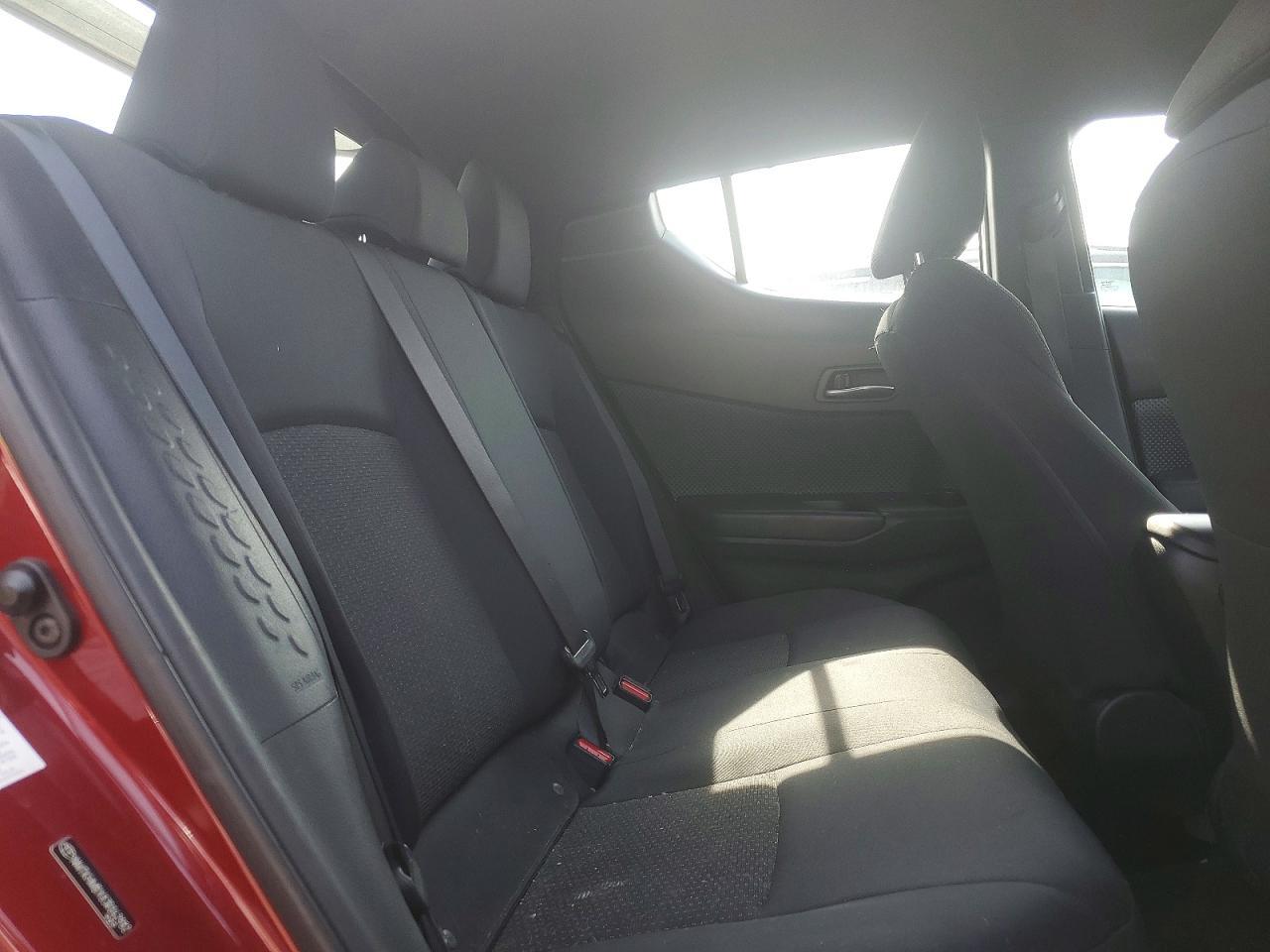 2018 TOYOTA C-HR