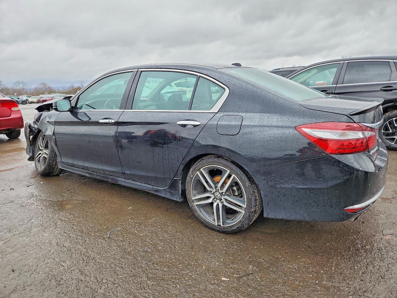 2016 HONDA ACCORD