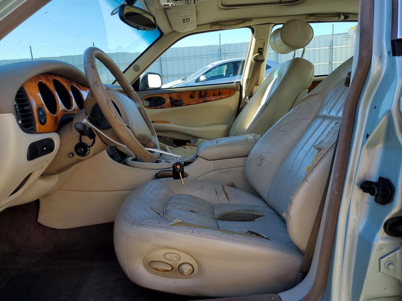 2000 JAGUAR Xj-Series