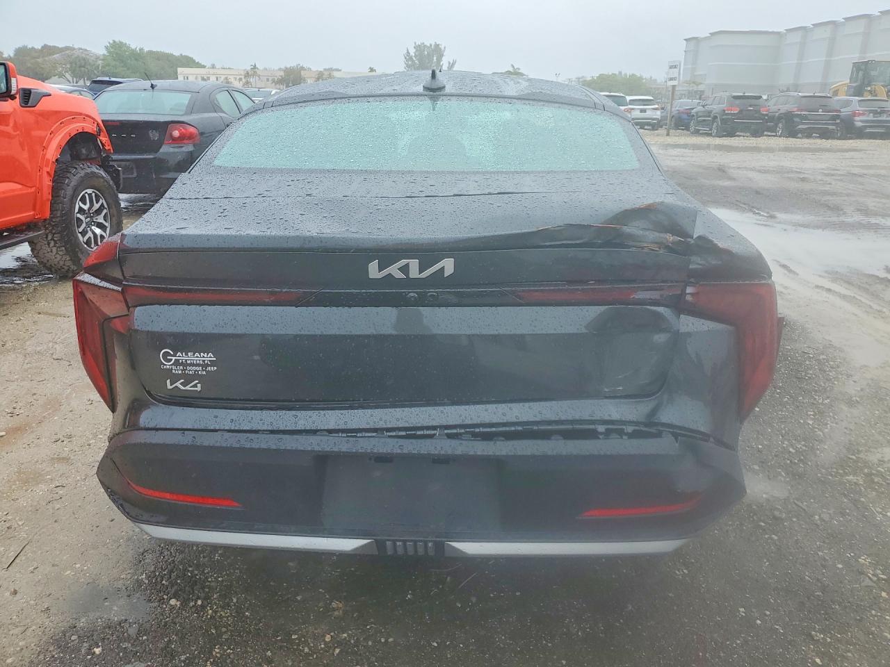 2025 KIA K4