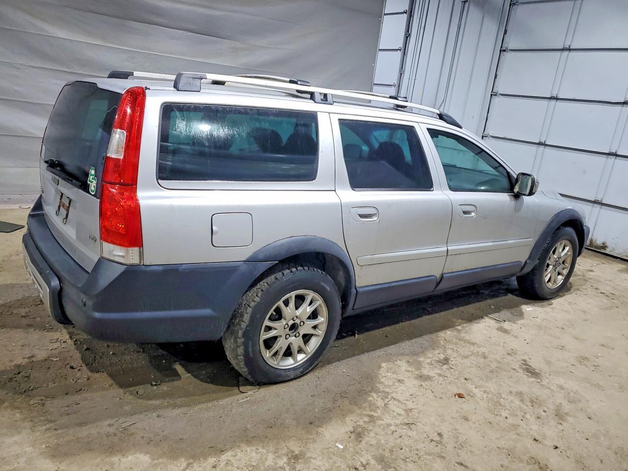 2007 VOLVO XC70