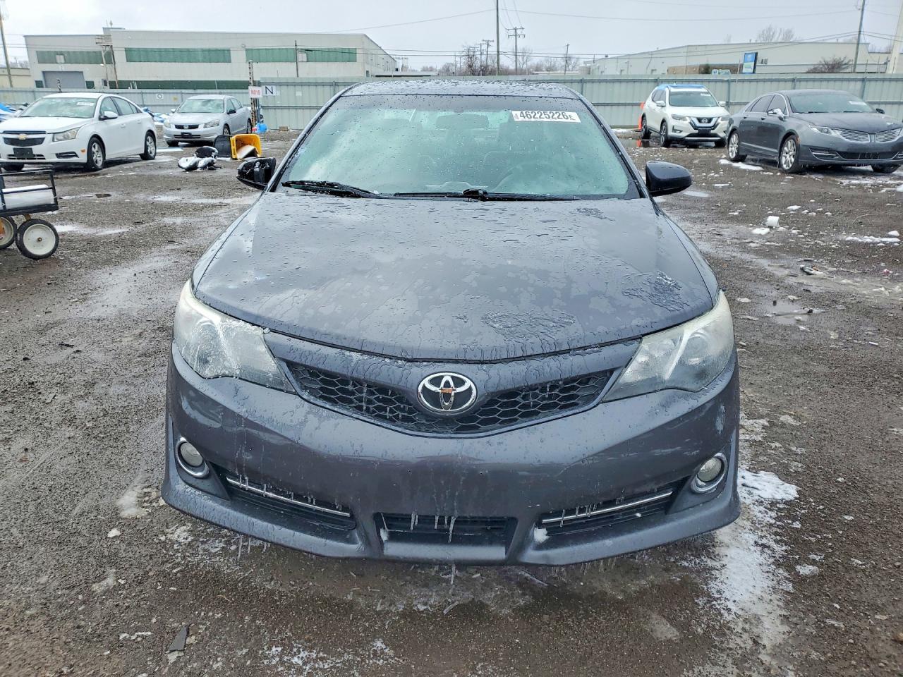 2012 TOYOTA CAMRY