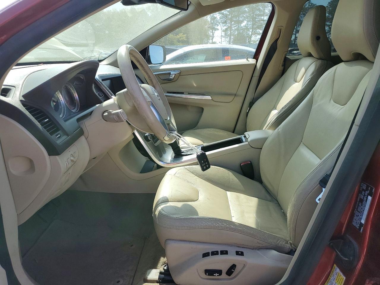 2013 VOLVO XC60