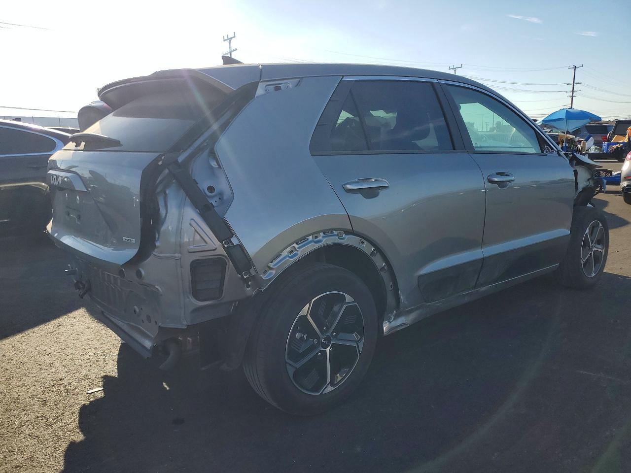 2025 KIA Niro