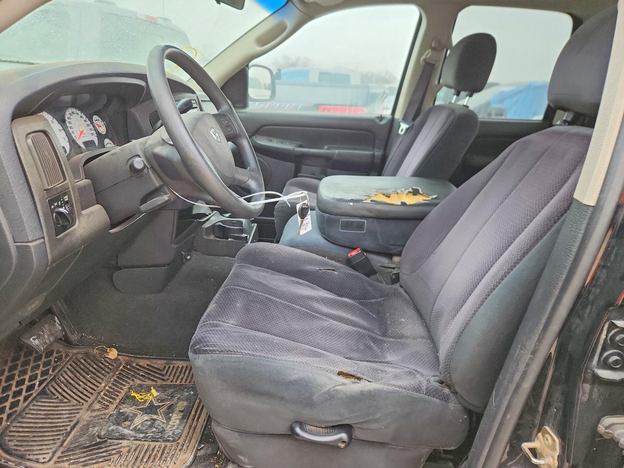 2004 DODGE RAM 1500