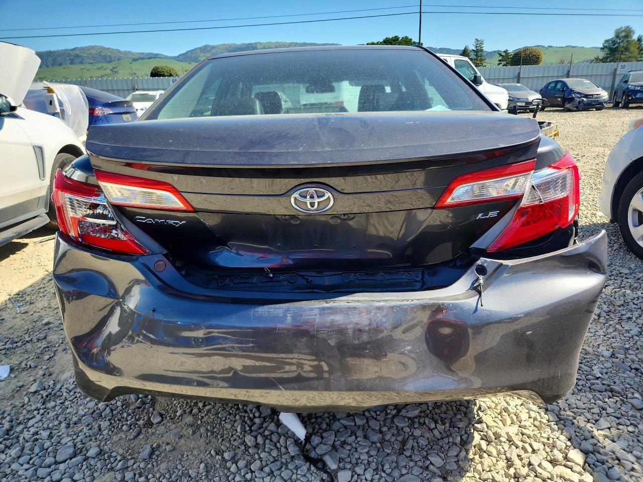 2013 TOYOTA CAMRY
