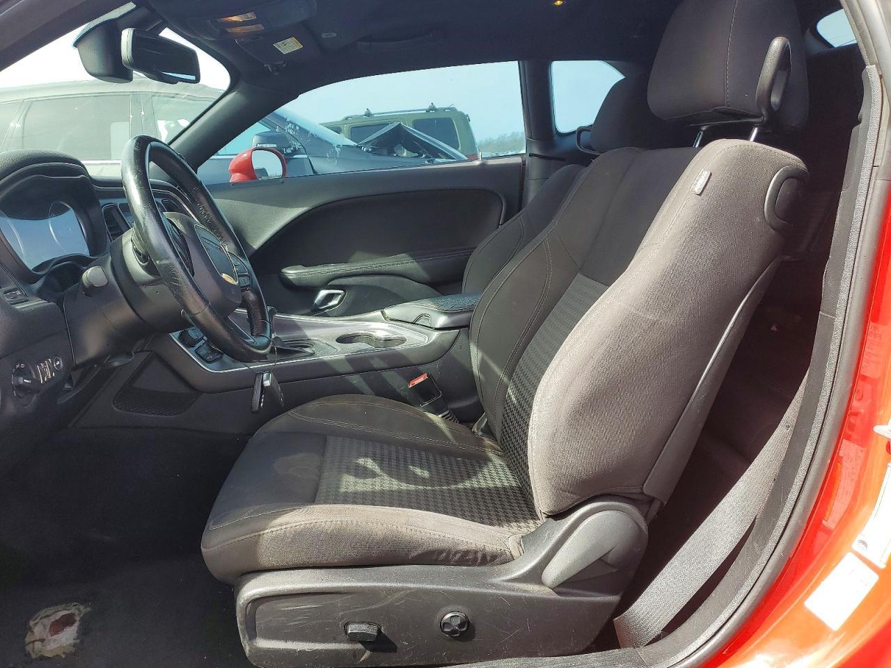 2017 DODGE Challenger