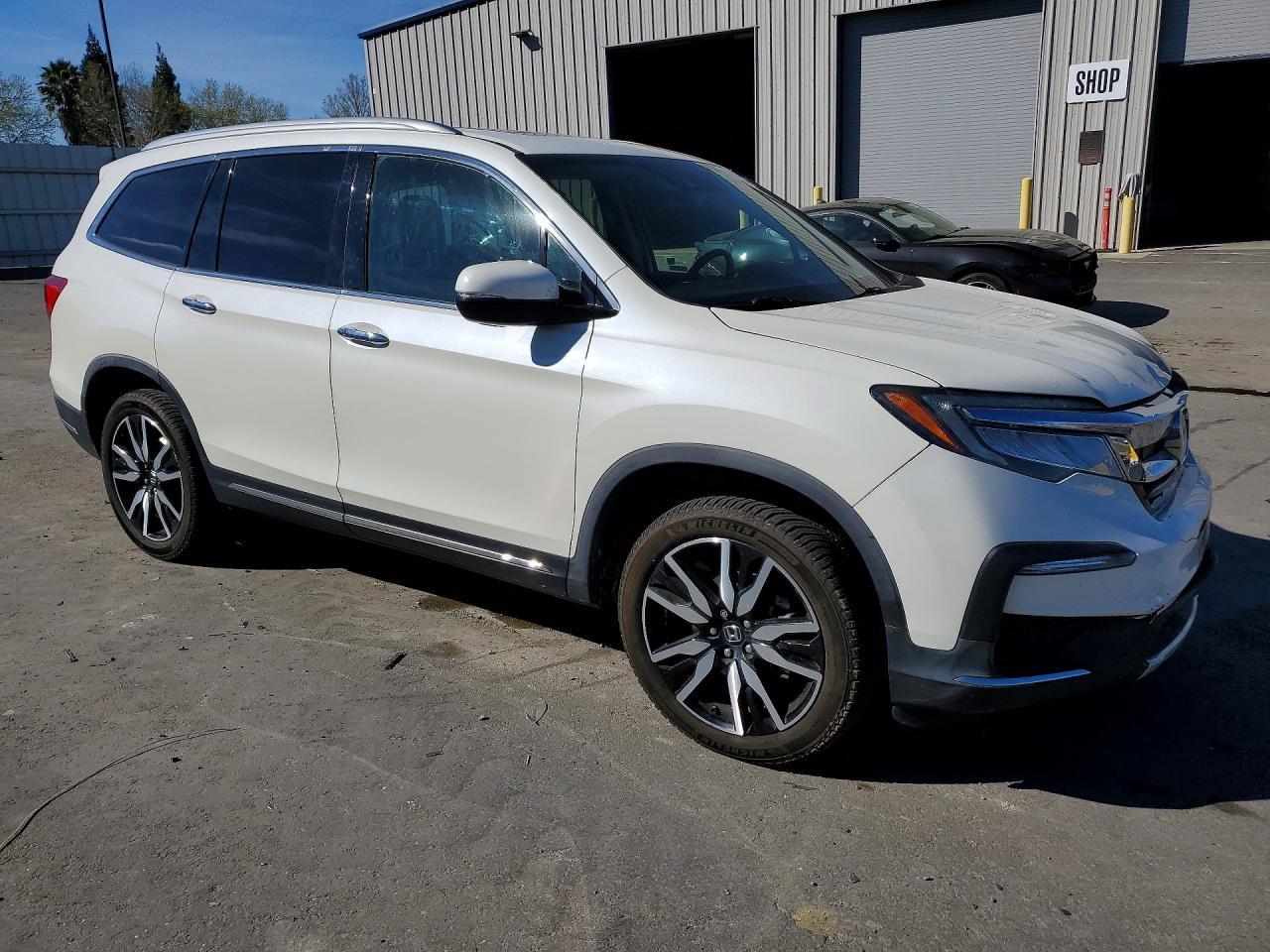 2019 HONDA PILOT