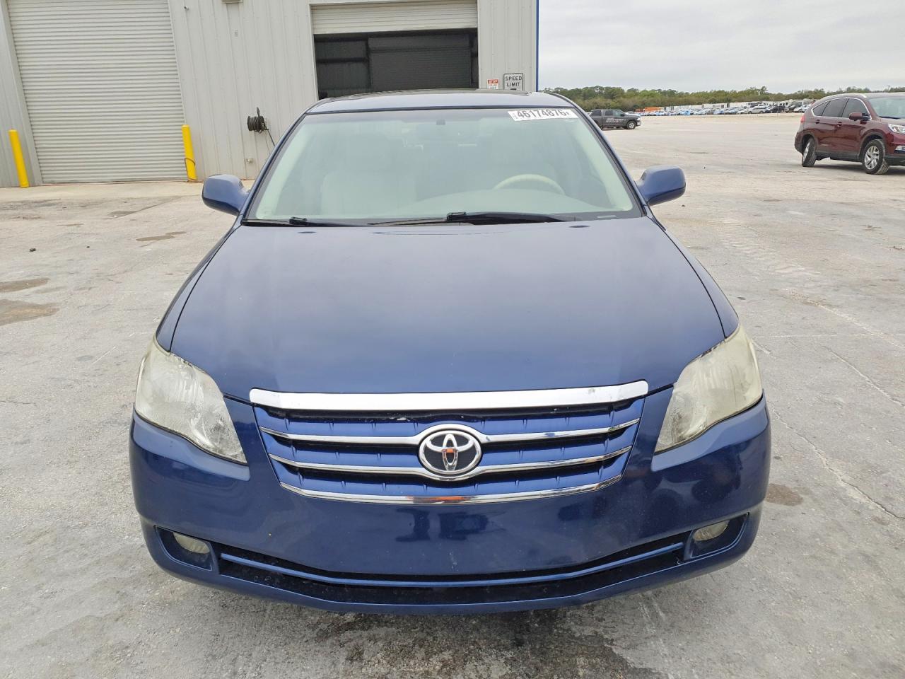 2006 TOYOTA Avalon
