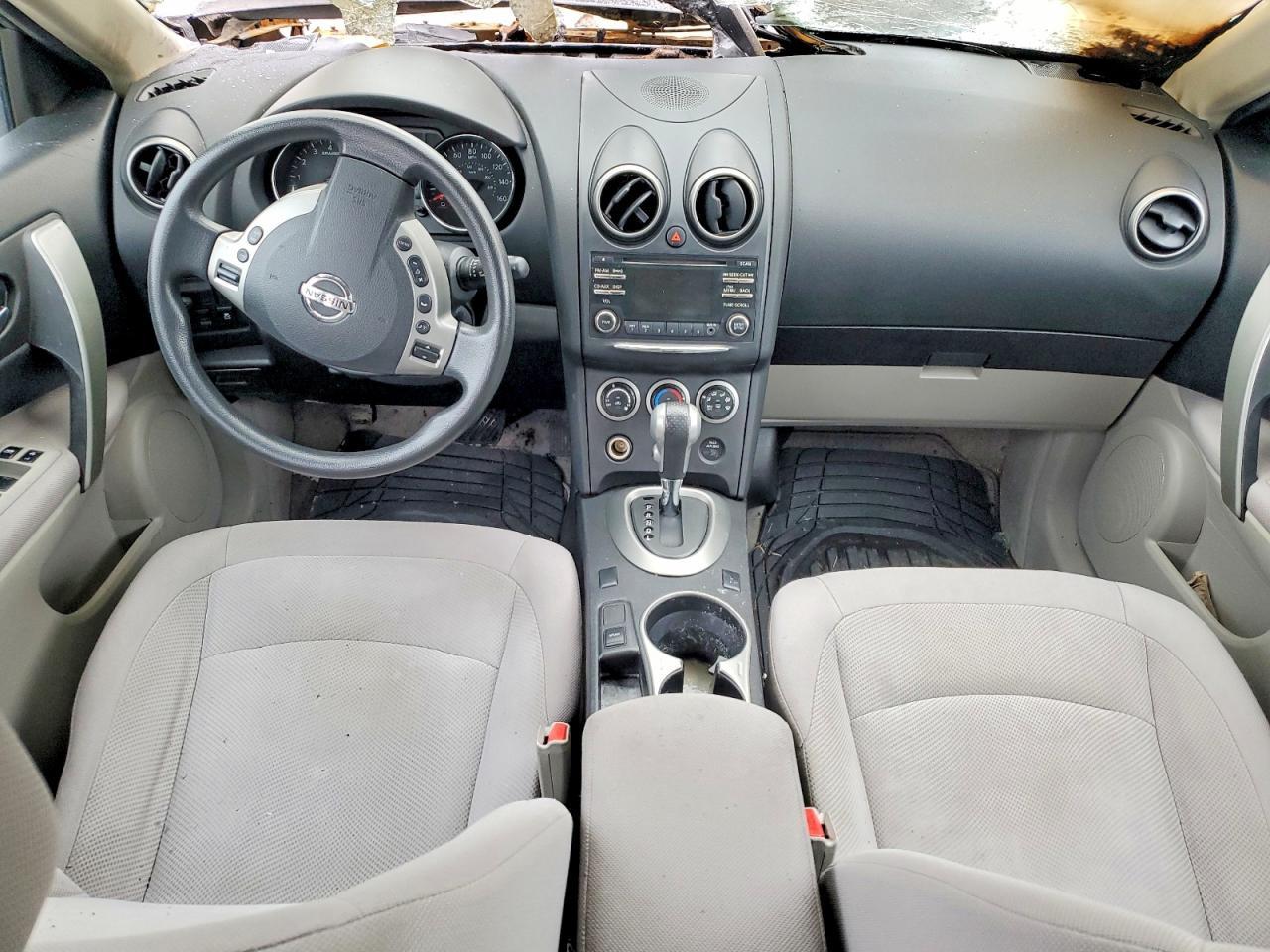 2015 NISSAN ROGUE