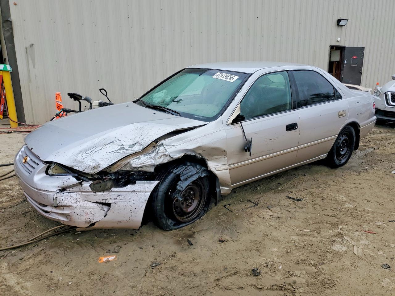1998 TOYOTA CAMRY