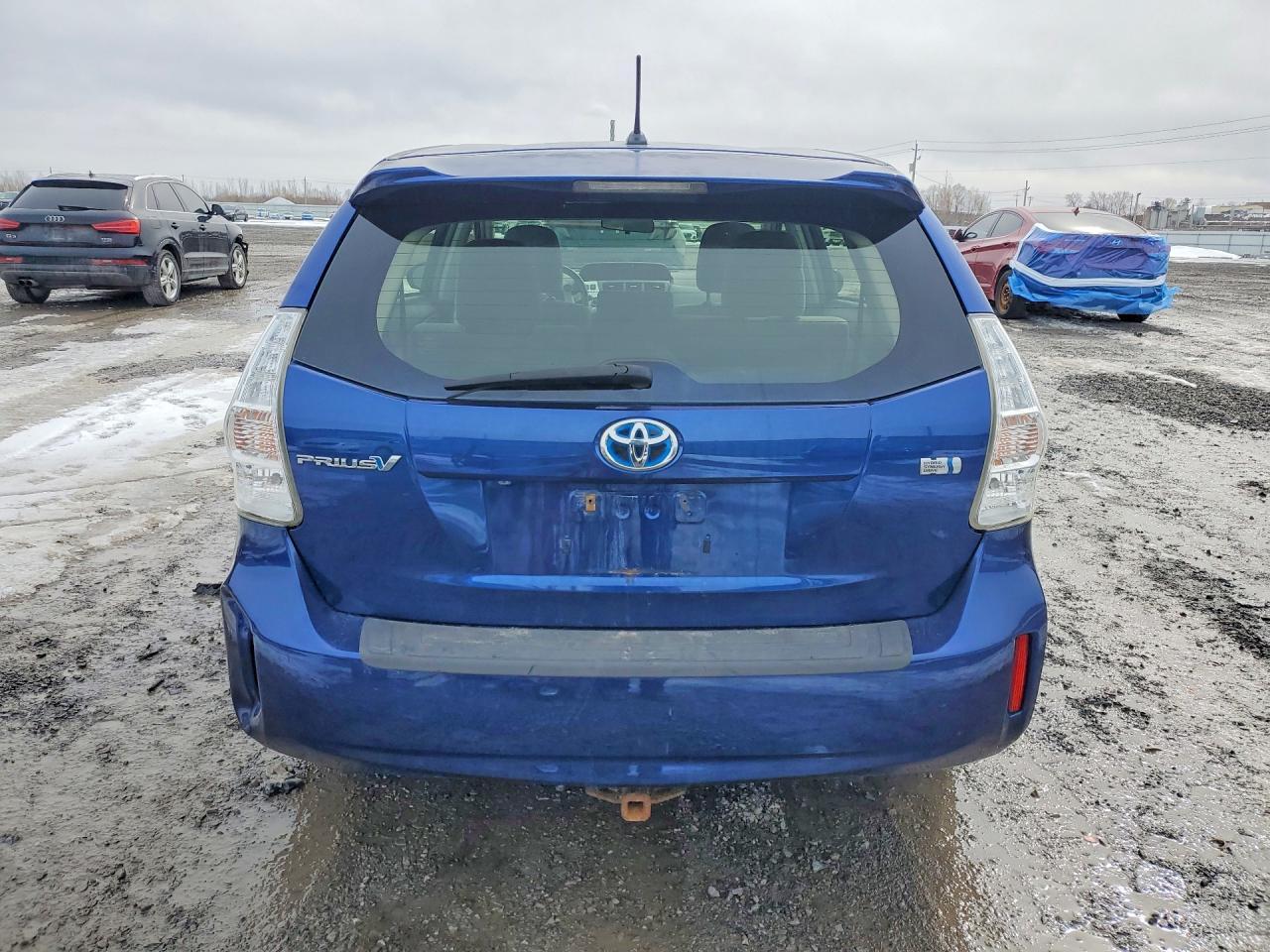 2014 TOYOTA PRIUS V