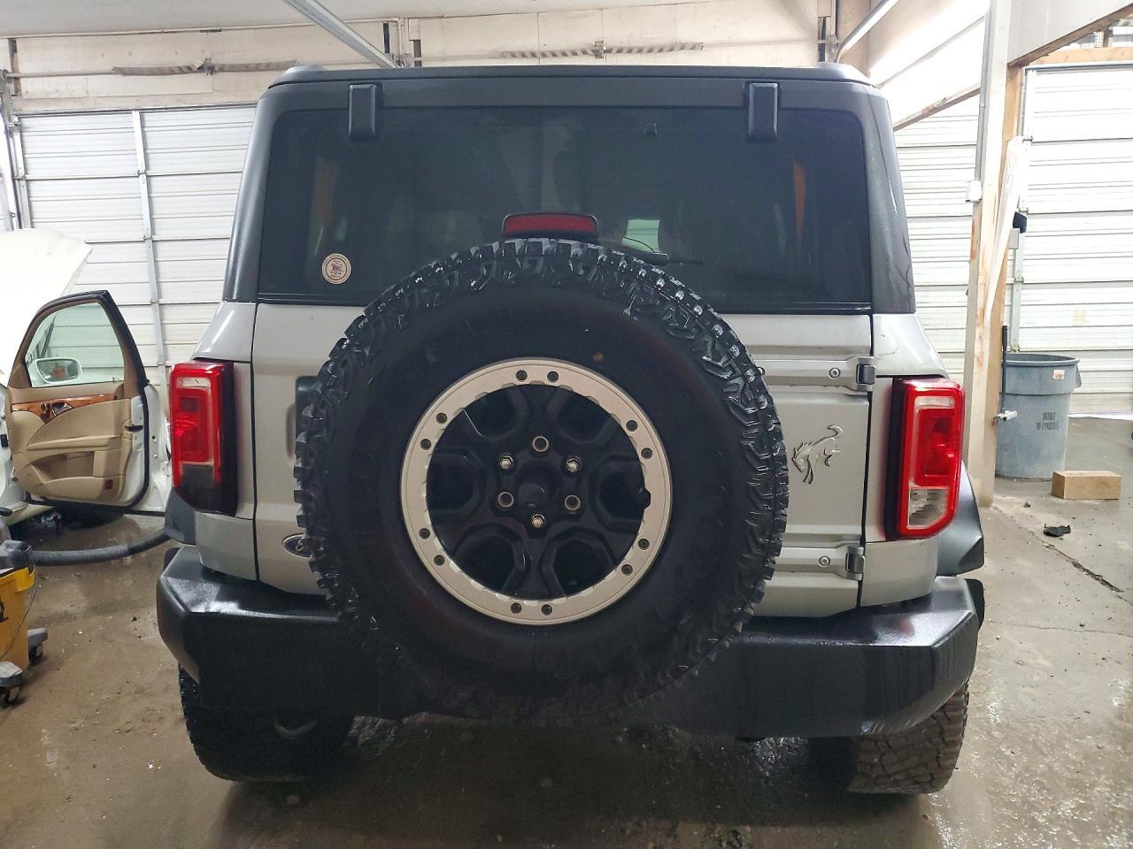 2023 FORD Bronco