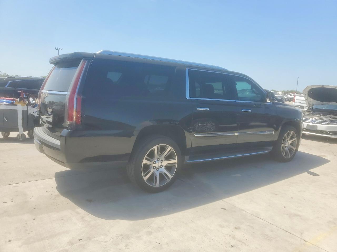 2016 CADILLAC Escalade ESV