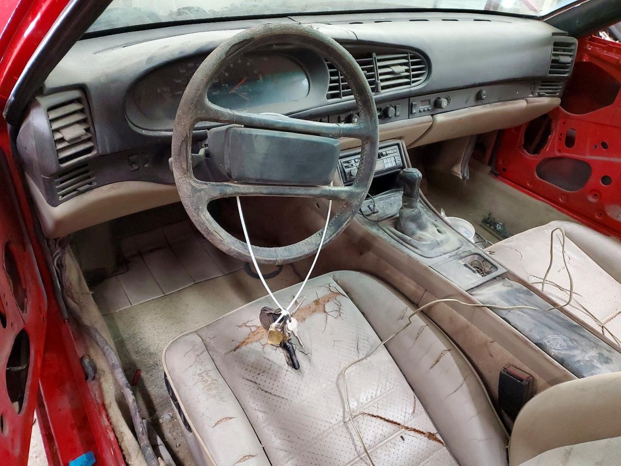 1986 PORSCHE 944