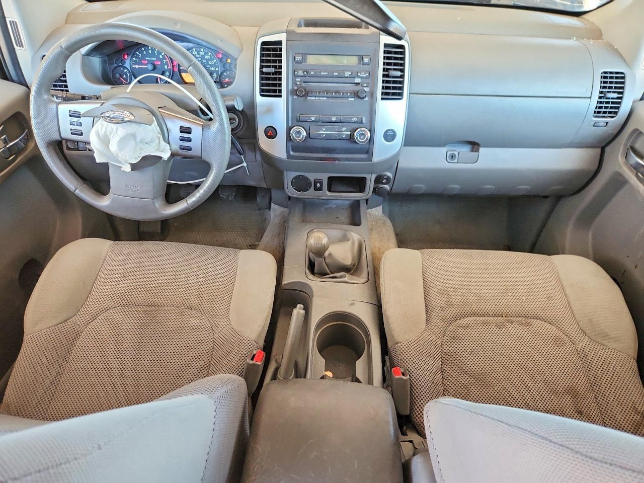 2012 NISSAN Frontier