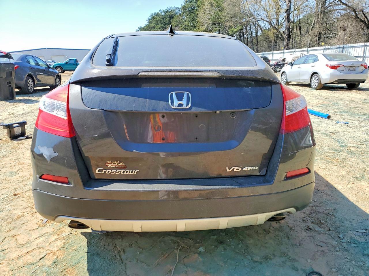 2013 HONDA Crosstour