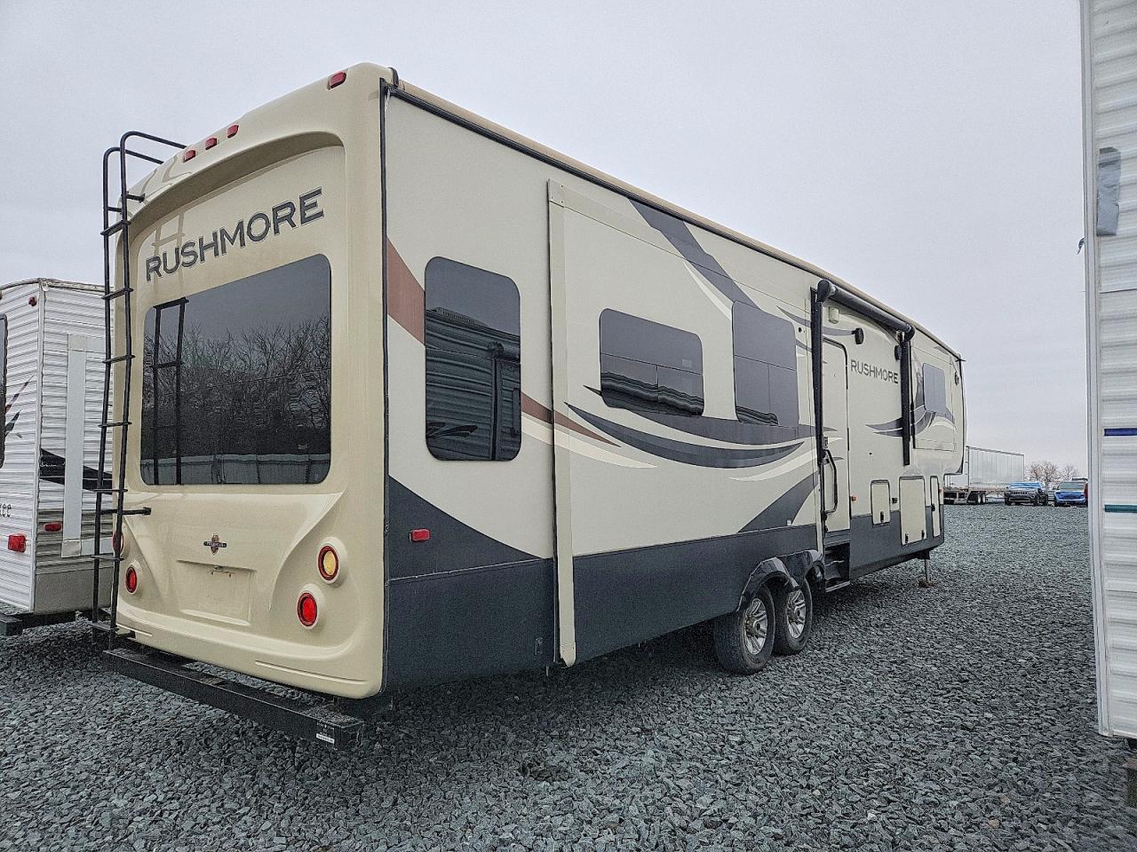 2014 Redwood Unknown