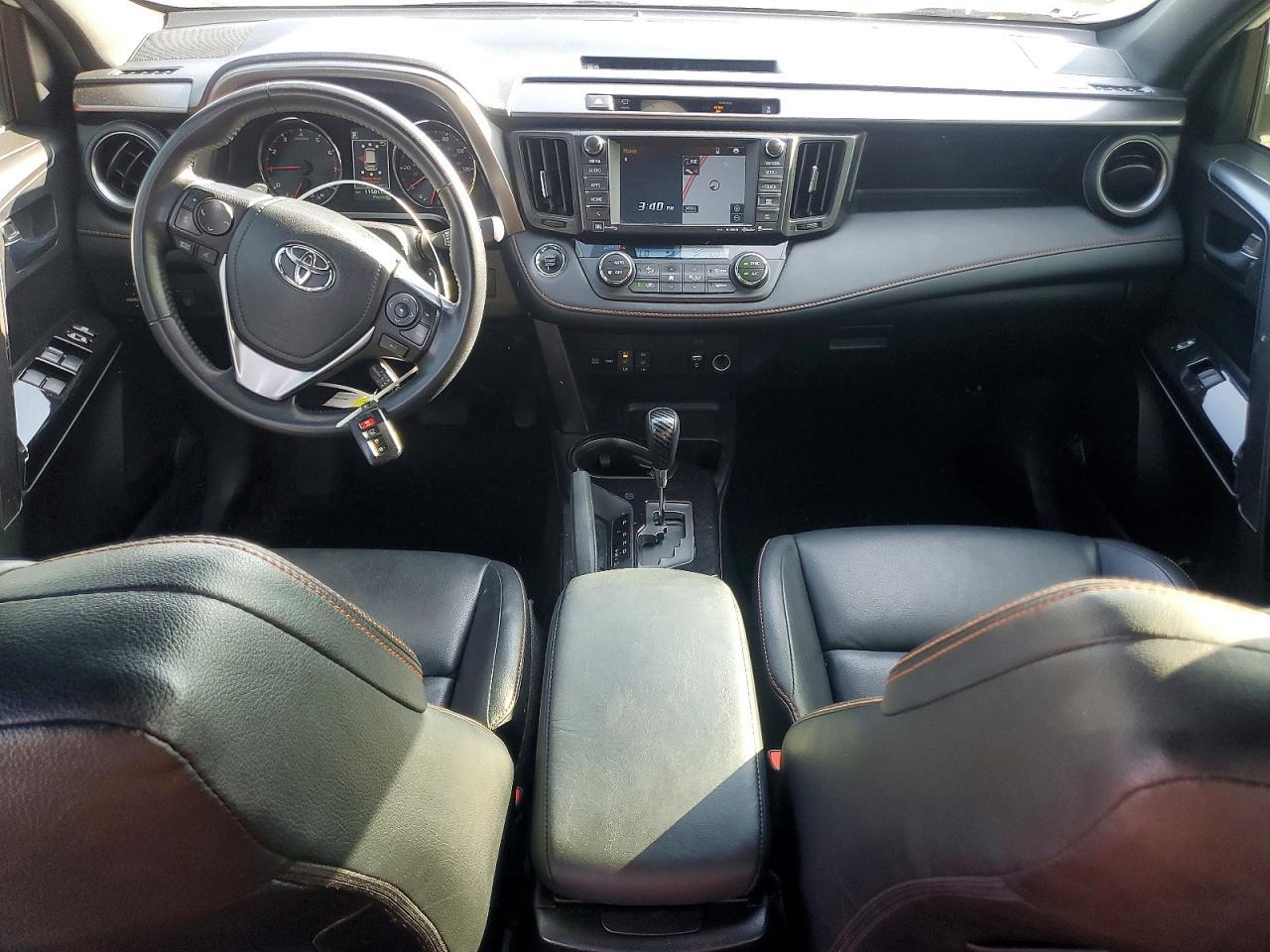 2016 TOYOTA RAV4
