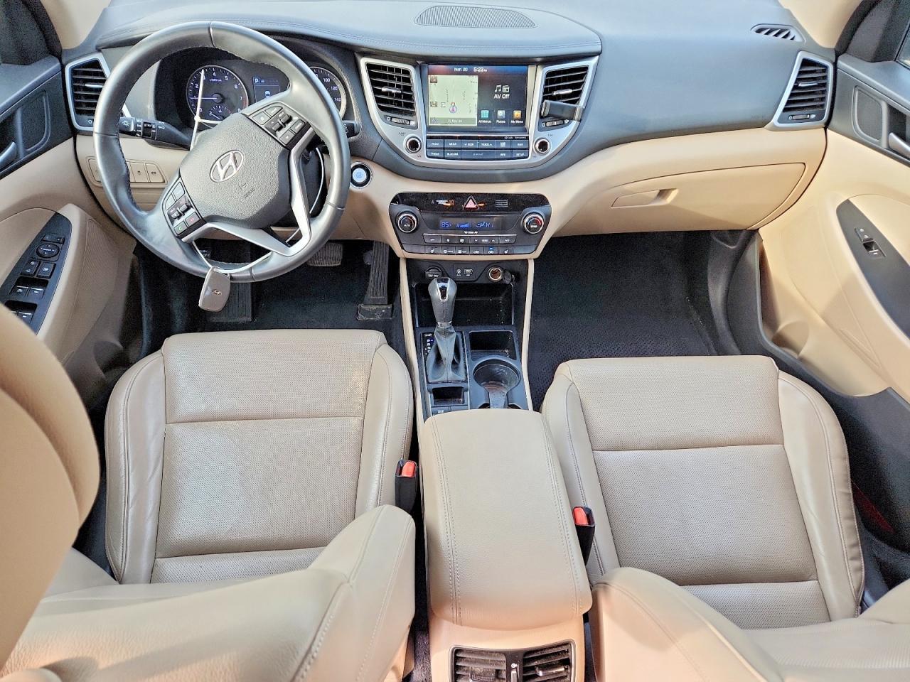 2016 HYUNDAI TUCSON