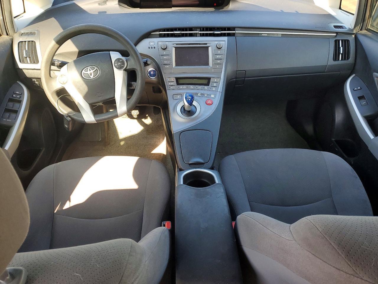 2014 TOYOTA PRIUS