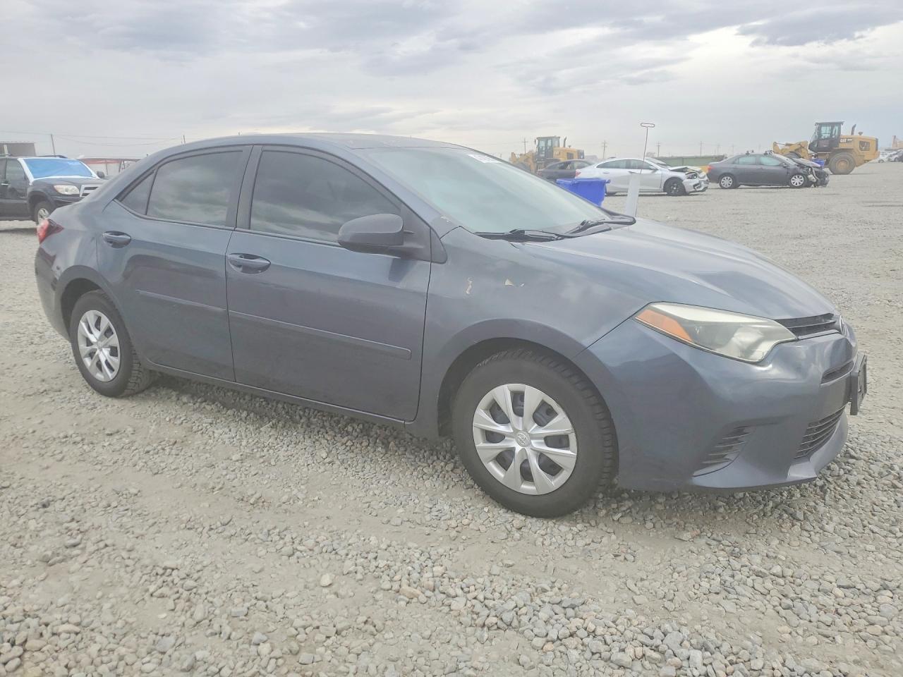 2015 TOYOTA COROLLA